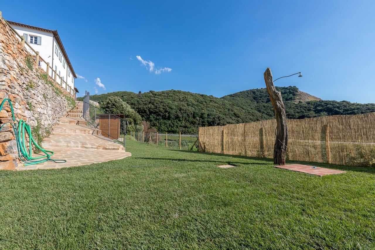 B&B Pietra A Padule Filettole Exterior photo